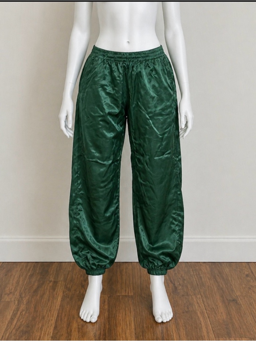 Nation Ltd. Del Rey Satin Balloon  Parachute jogger size M